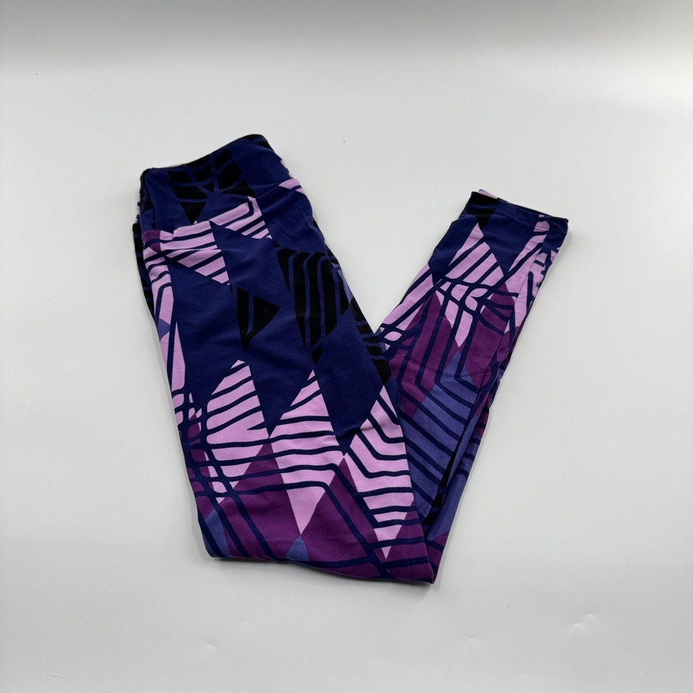 LuLaRoe One Size (OS) Leggings – Buttery Soft Stretchy Printed Leggings